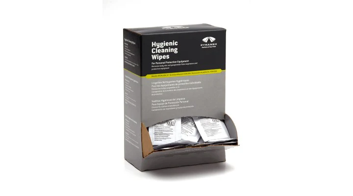 Box with 100 Hygenic Wipes with Alcohol